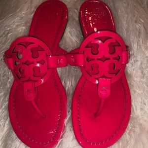 Tory Burch Miller Size 7 Fluo Fuchsia LIKE NEW